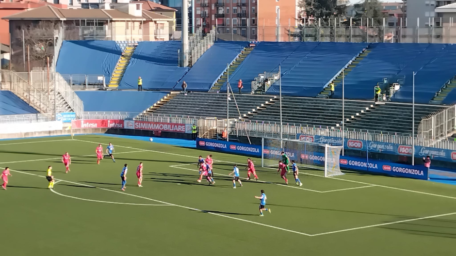 Calcio, Serie C: un super Da Graca trascina il Novara. Giana ko